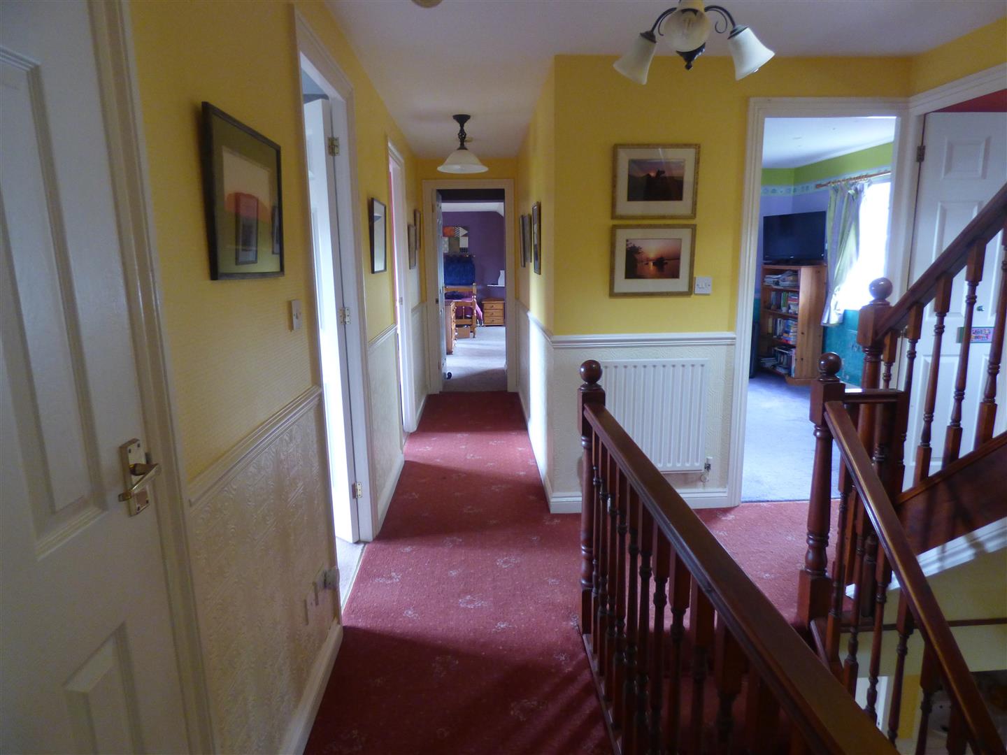 FIRST FLOOR LANDING